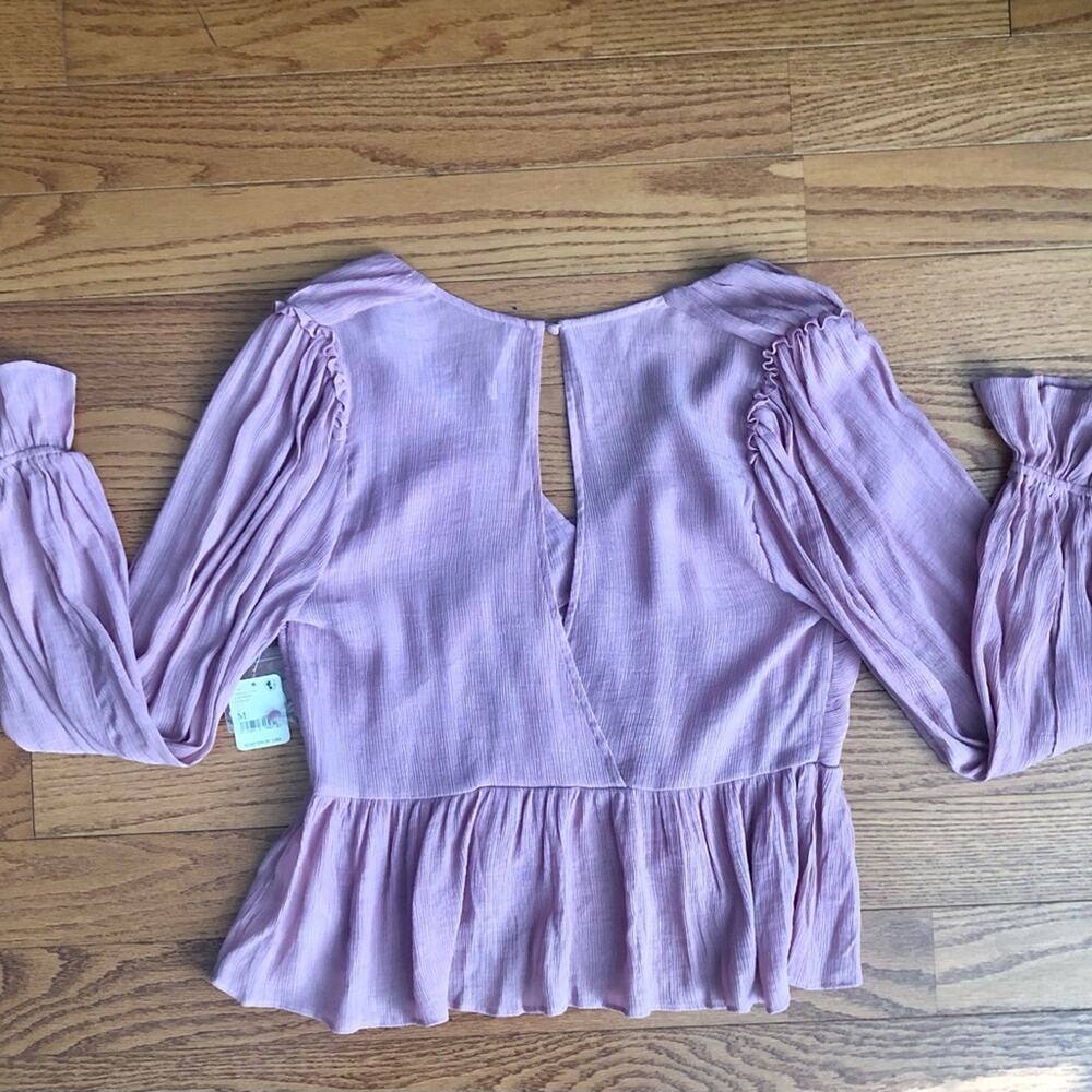 Free People Daia Dusty pink v-neck ruffle bell sleeve blouse Women’s Size M NWT - Picture 14 of 15